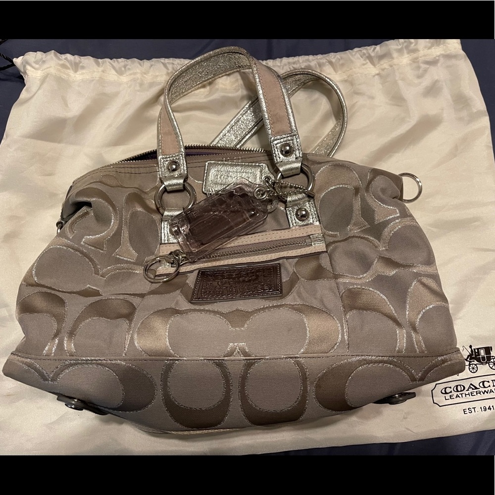 Coach poppy shoulder bag